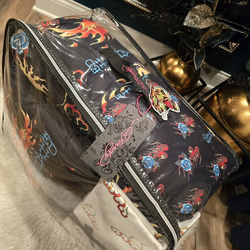Ed Hardy King 8 piece complete Bedding set new